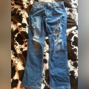 30x30 ripped slim straight leg women’s Hollister jeans